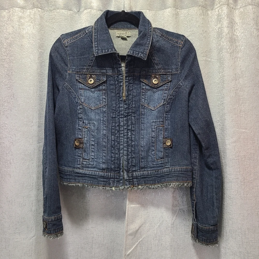 ONE WORLD Blue Jean Jacket with‎ Frayed Hem